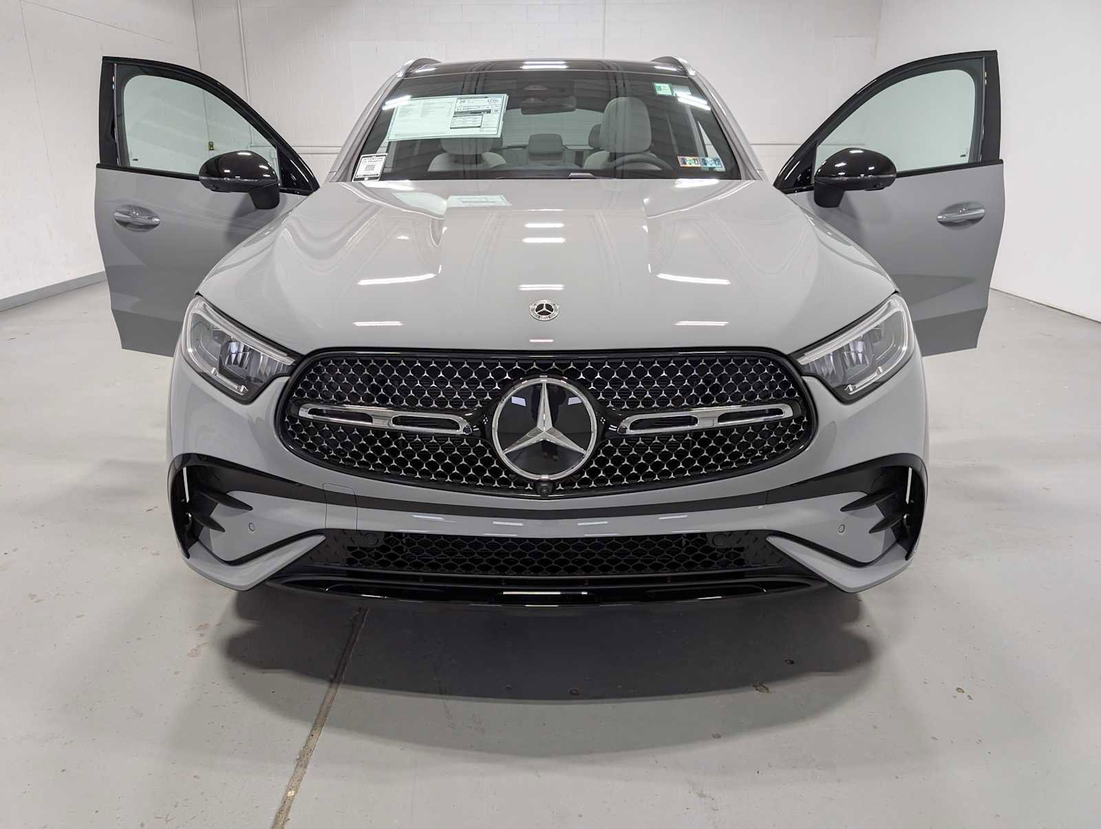 New 2026 Mercedes-Benz GLC 300 GLC 300 image 13