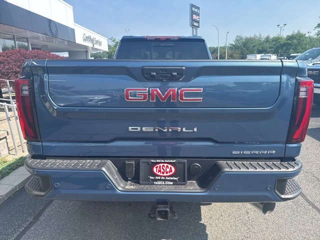 New 2025 GMC Sierra 2500 Denali w/ Denali Reserve Package image 8