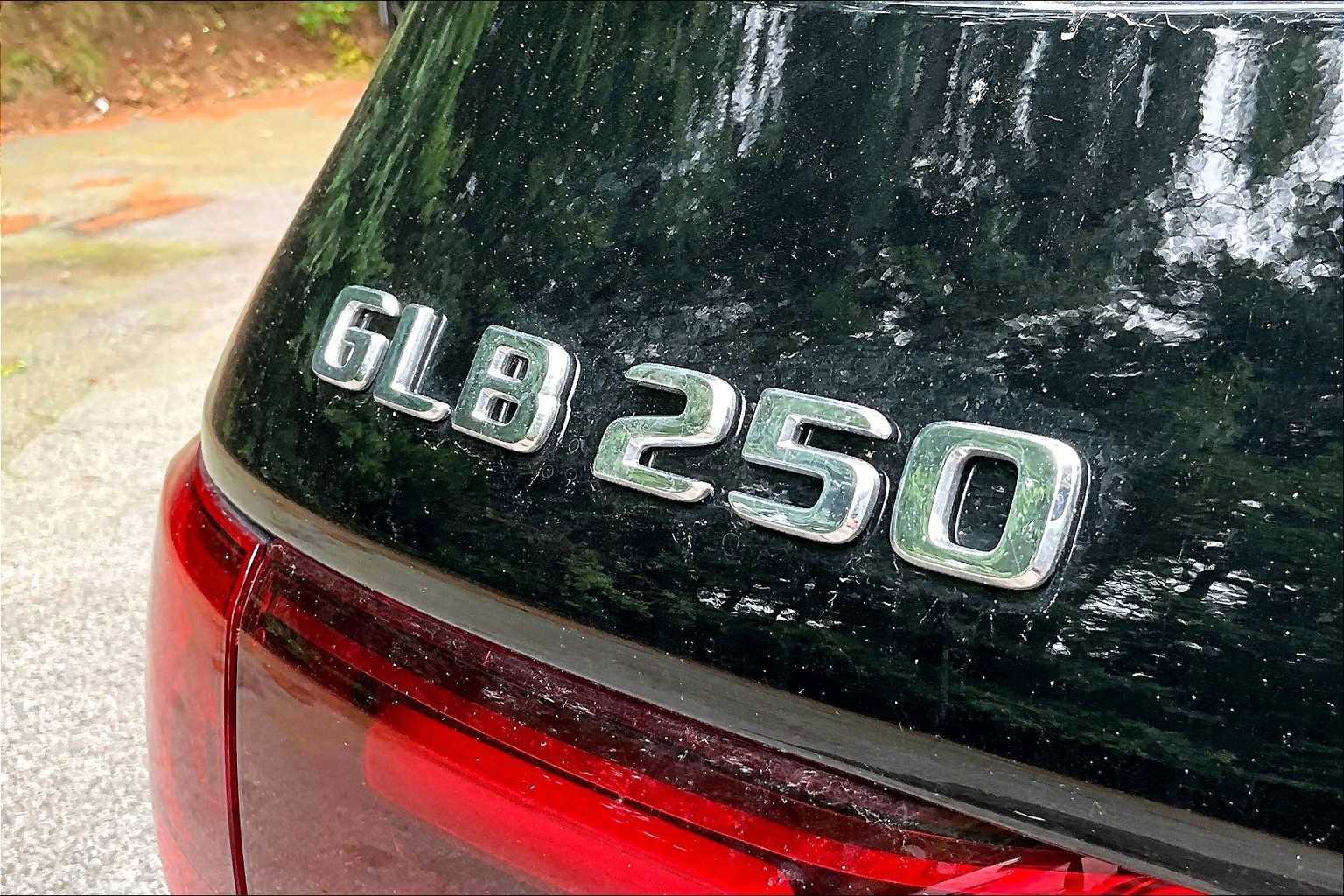 New 2026 Mercedes-Benz GLB 250 4MATIC image 7