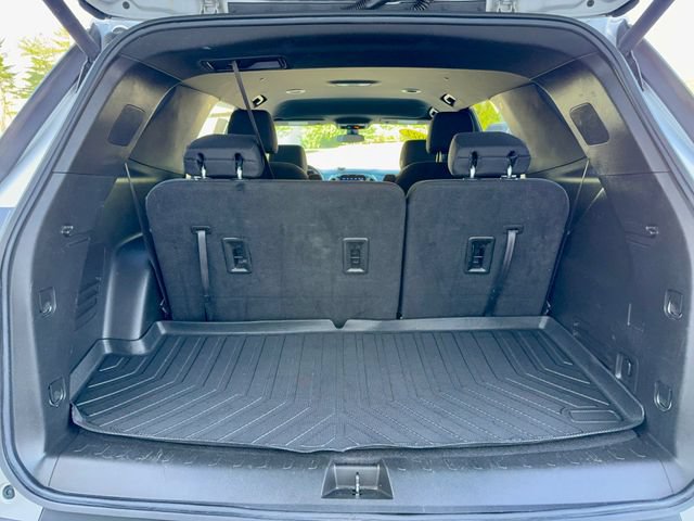 Used 2022 Chevrolet Traverse LT AWD/4WD image 6