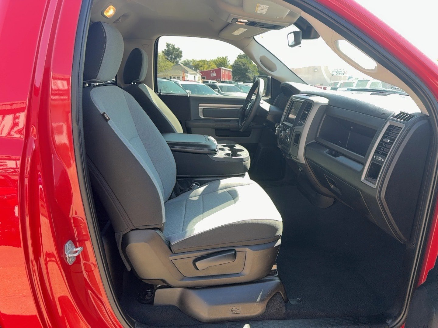Used 2021 RAM 1500 Express w/ Express Value Package AWD/4WD image 22