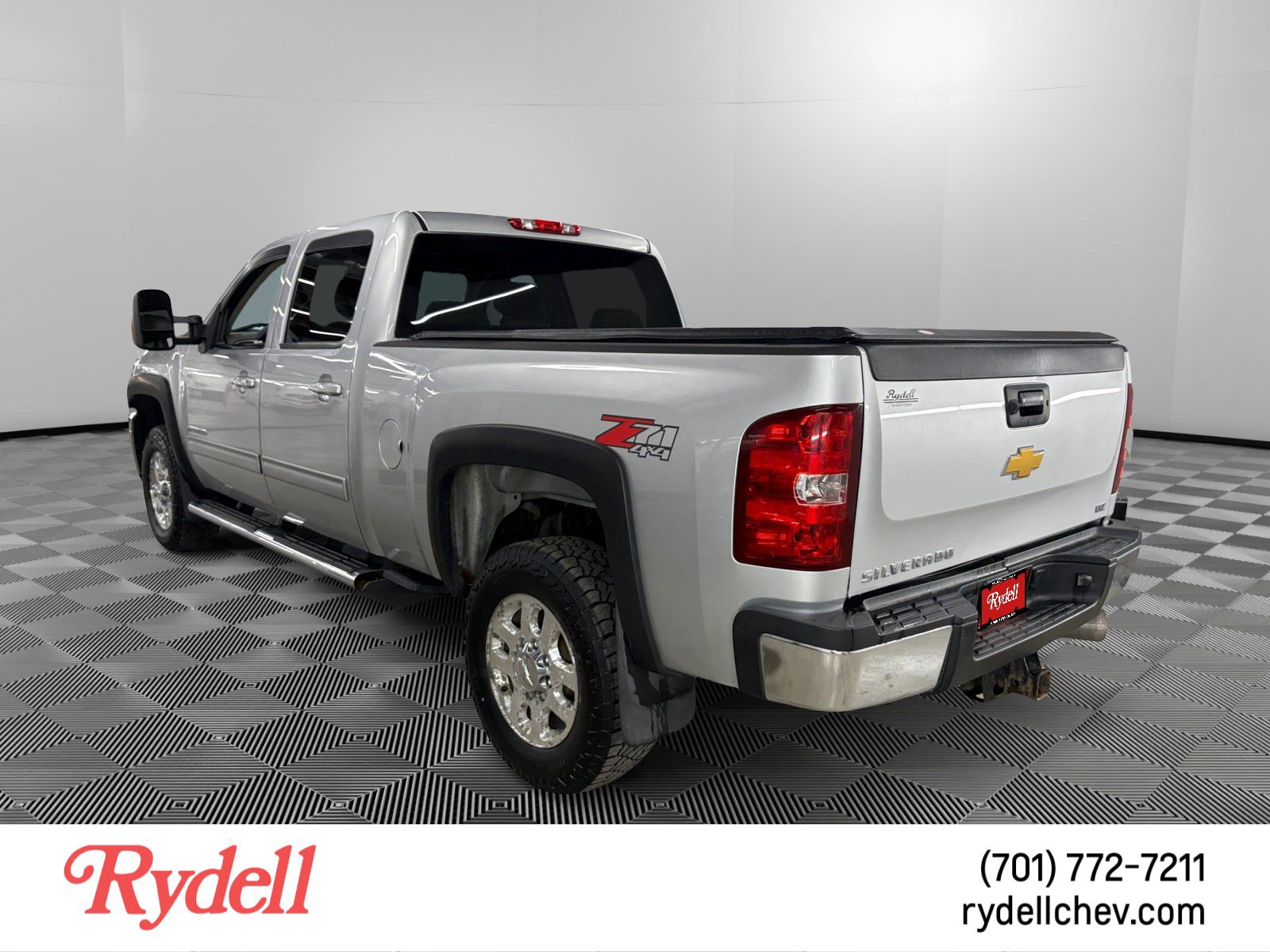 Used 2014 Chevrolet Silverado 3500 LTZ w/ Suspension Package, Off-Road AWD/4WD image 3