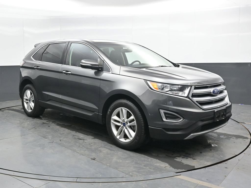 Used 2017 Ford Edge SEL w/ Class II Trailer Tow Package AWD/4WD image 6