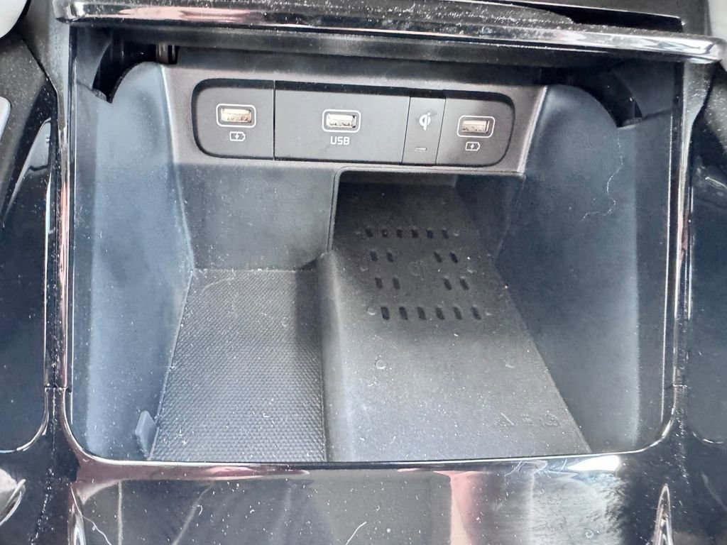 Certified 2024 Kia Sorento SX Prestige image 20