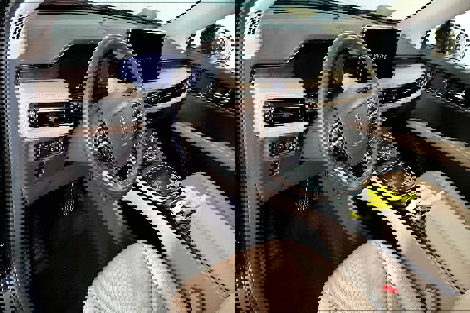 Used 2022 Lincoln Nautilus Reserve w/ Equipment Group 201A image 17