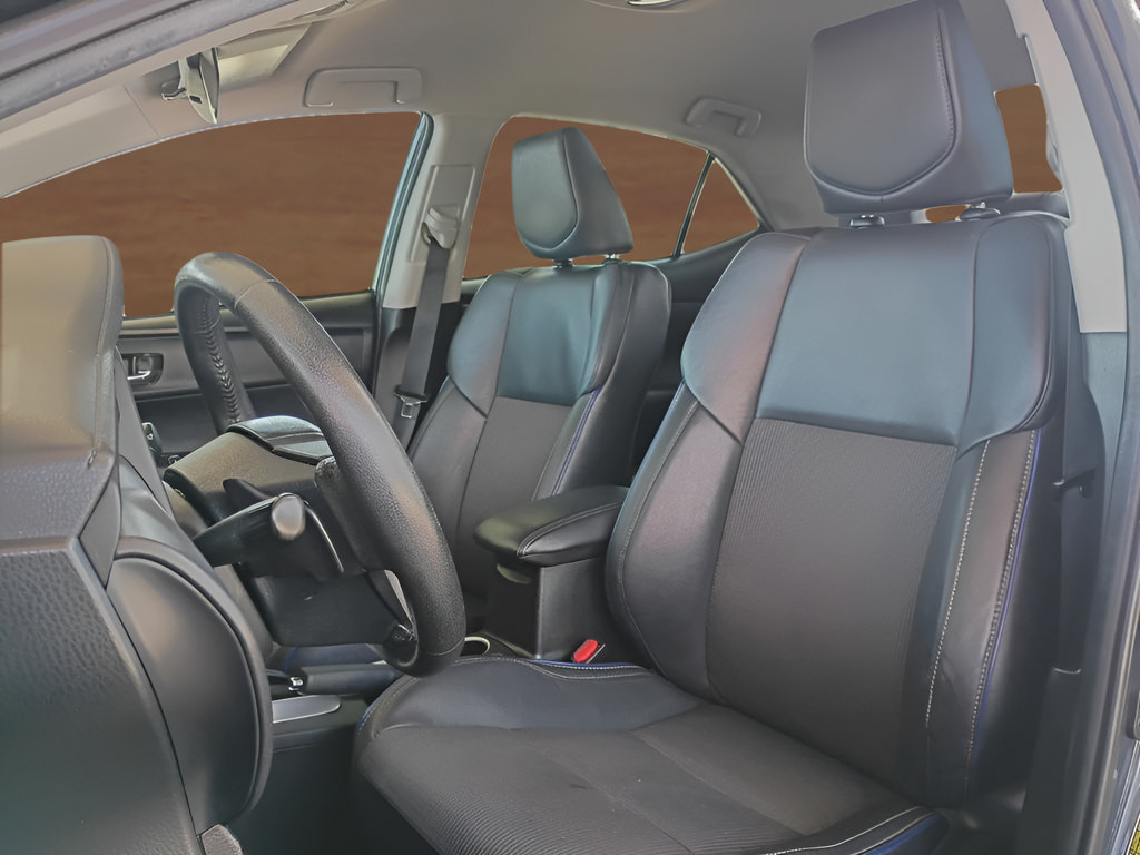 Used 2019 Toyota Corolla SE FWD image 5