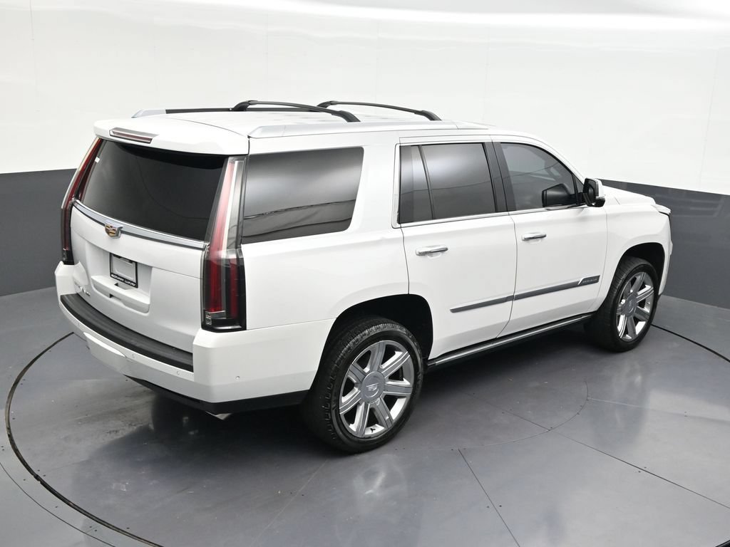 Used 2019 Cadillac Escalade Premium Luxury RWD image 20