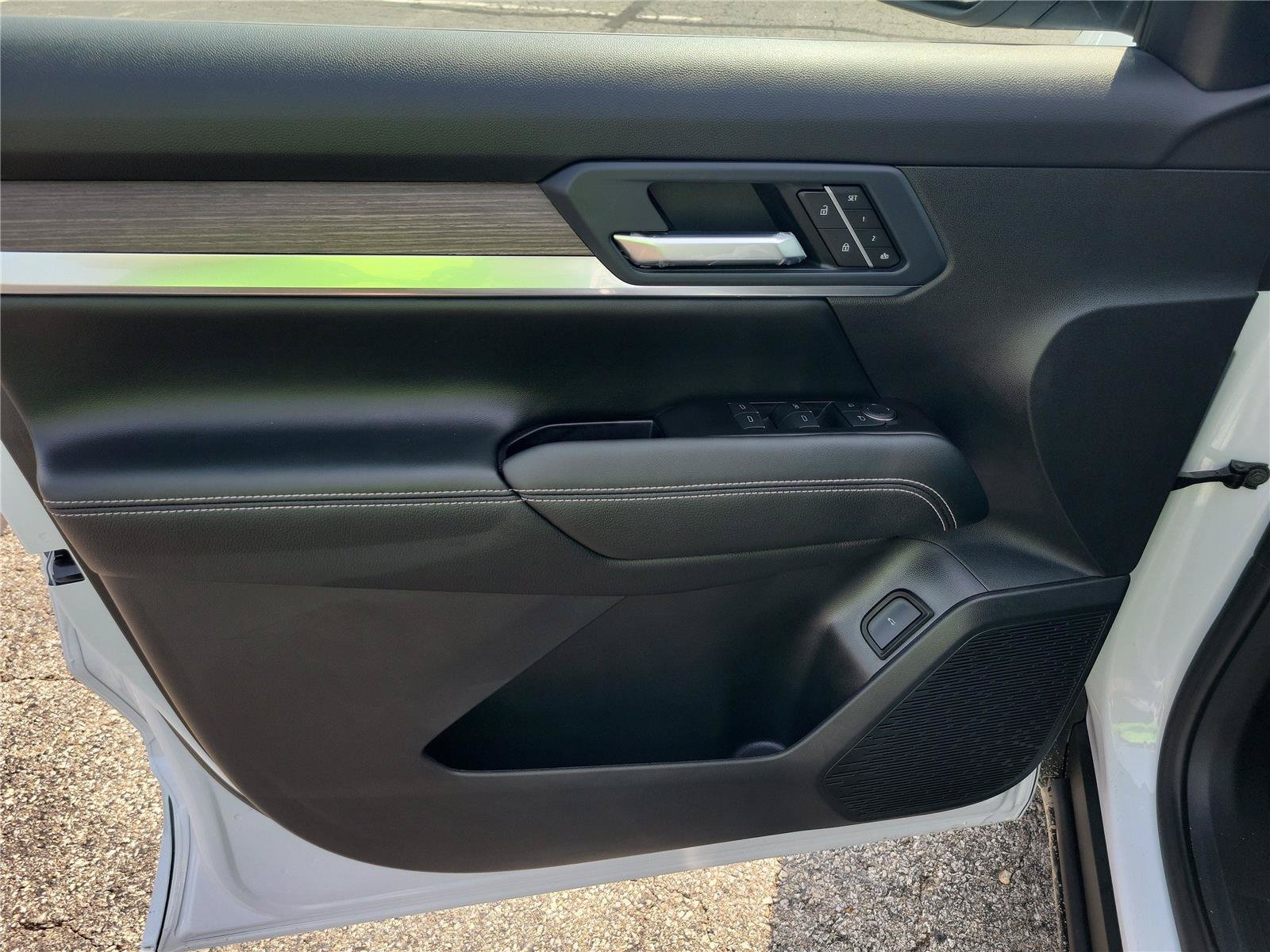 New 2027 GMC Terrain Denali AWD/4WD image 21