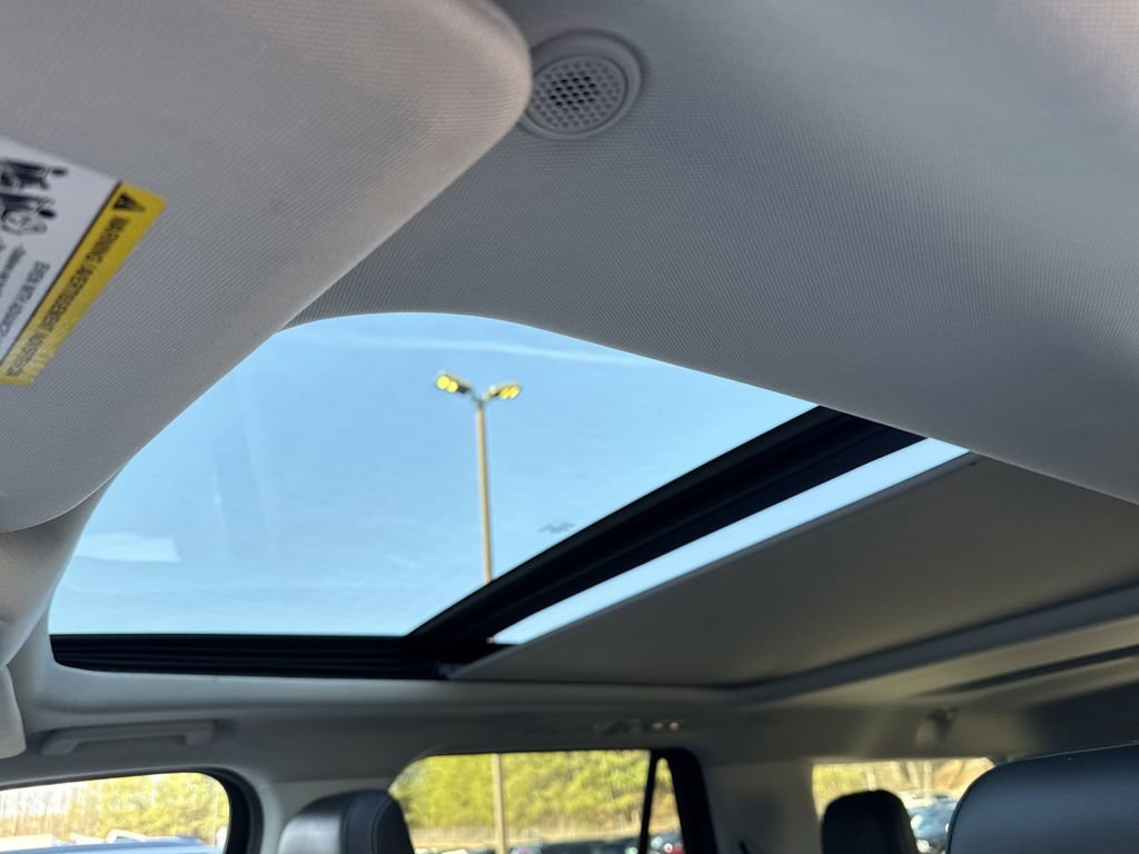 Used 2025 Ford Expedition Max Platinum image 23