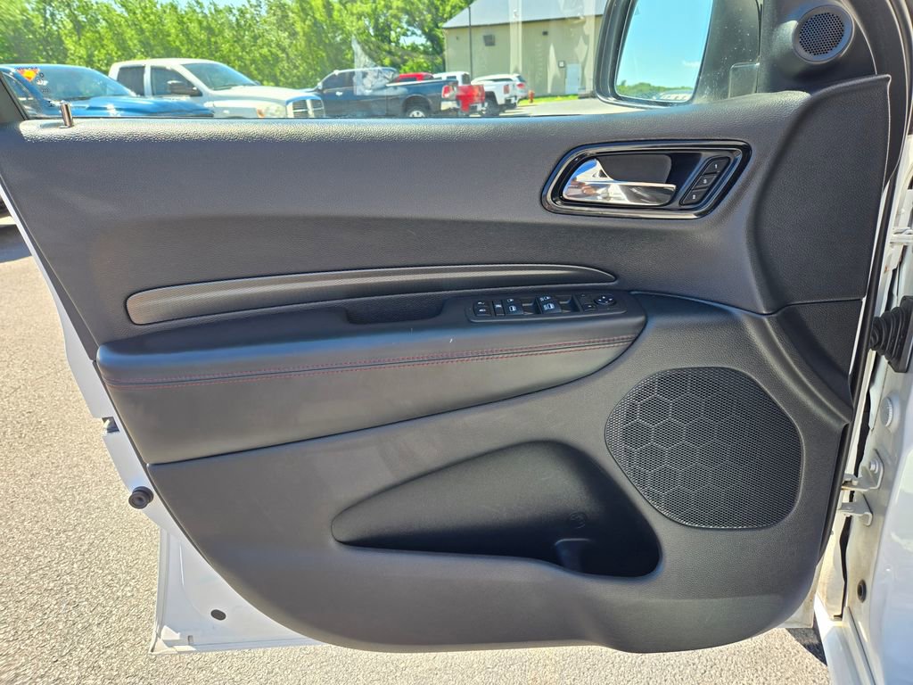 Used 2022 Dodge Durango R/T w/ Blacktop Package AWD/4WD image 11