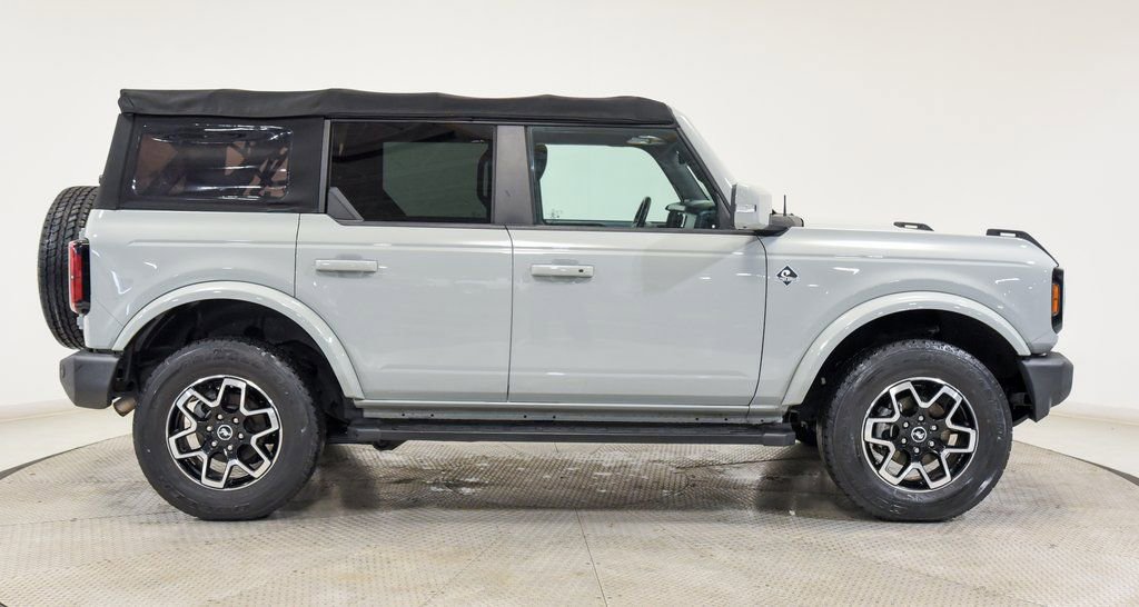 Used 2021 Ford Bronco Outer Banks image 12