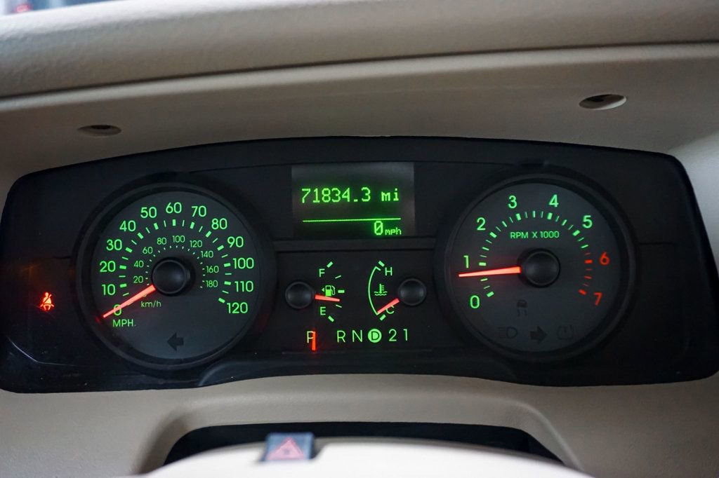 Used 2006 Mercury Grand Marquis LS image 27