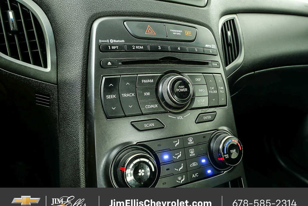 Used 2011 Hyundai Genesis 2.0T image 14