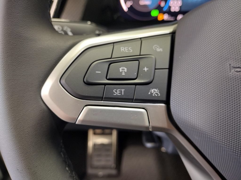 New 2026 Volkswagen Atlas Peak Edition AWD/4WD image 30