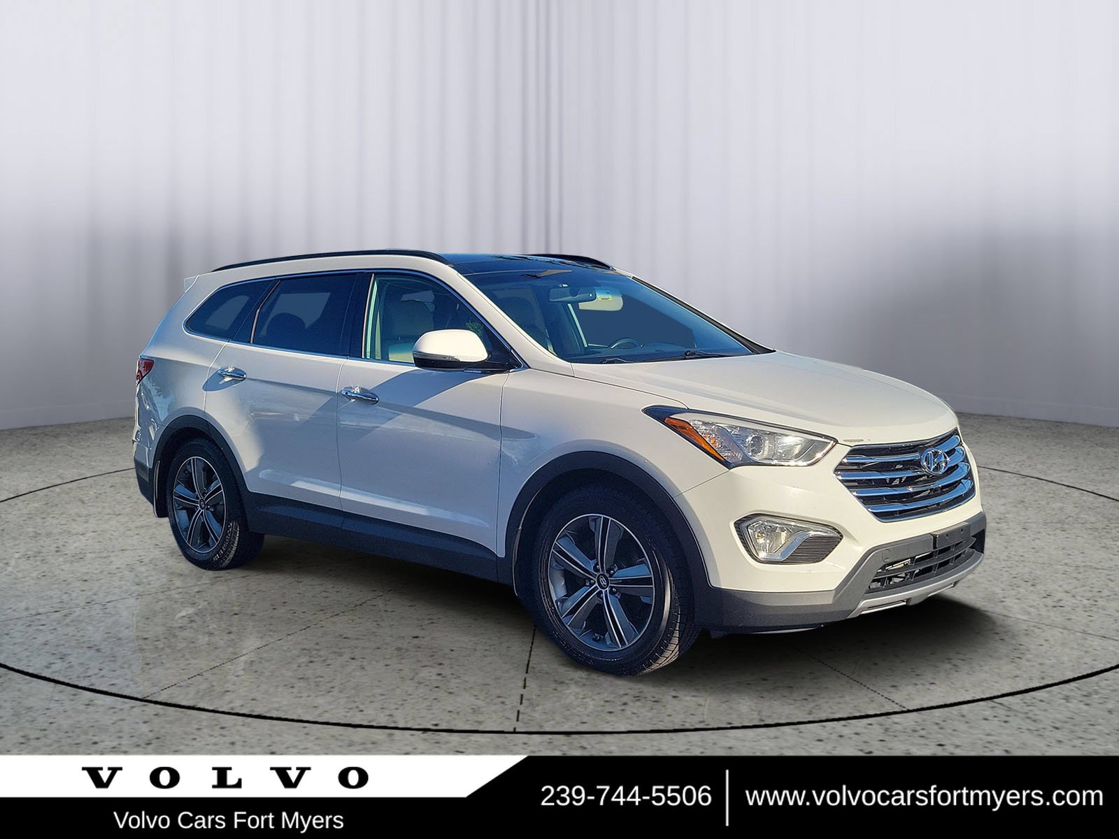 Used 2016 Hyundai Santa Fe Limited w/ Option Group 04