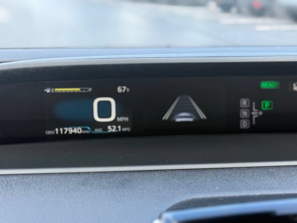 Certified 2016 Toyota Prius Three Touring FWD image 20