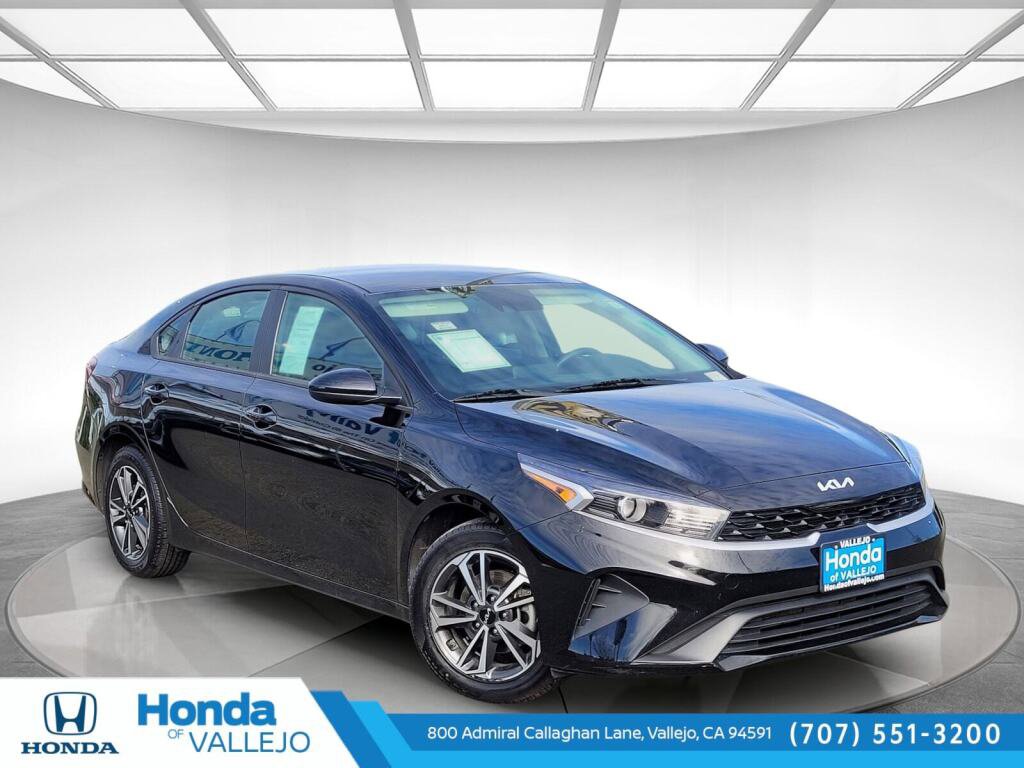 Used 2023 Kia Forte LXS