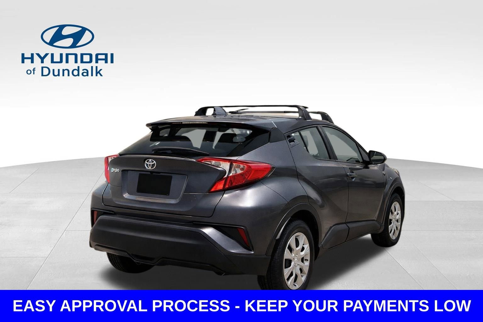 Used 2021 Toyota C-HR LE image 2