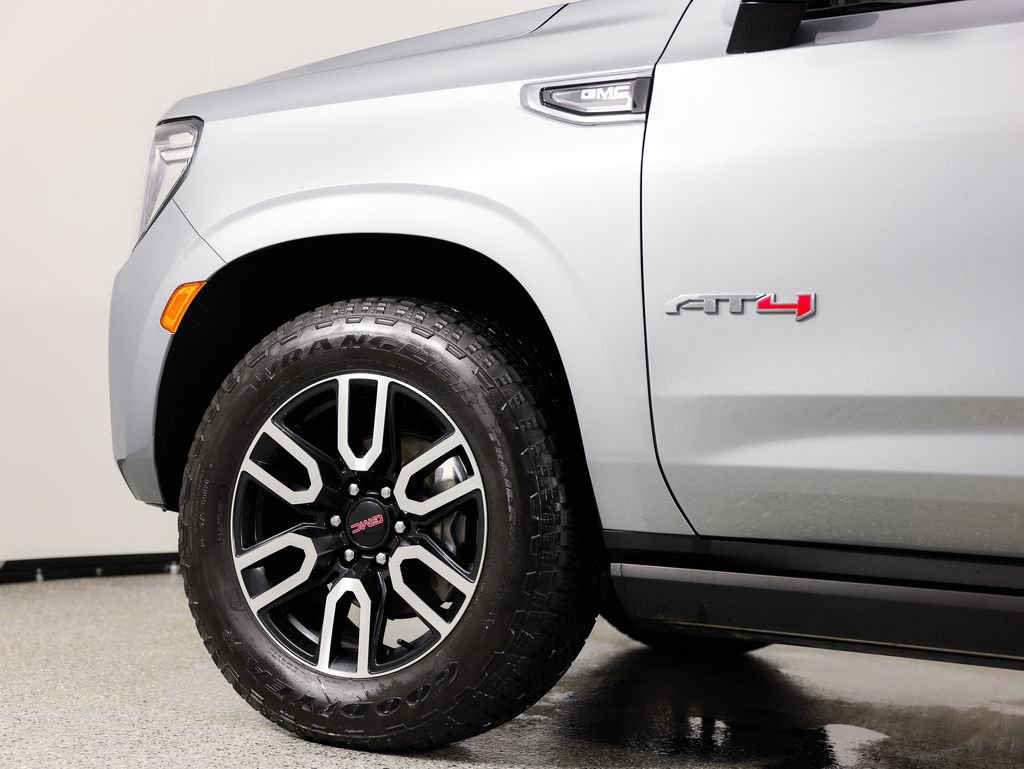 Used 2023 GMC Yukon XL AT4 w/ Max Trailering Package image 6