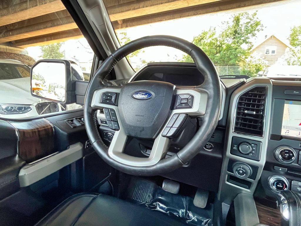 Used 2018 Ford F150 Lariat w/ Equipment Group 502A Luxury AWD/4WD image 19