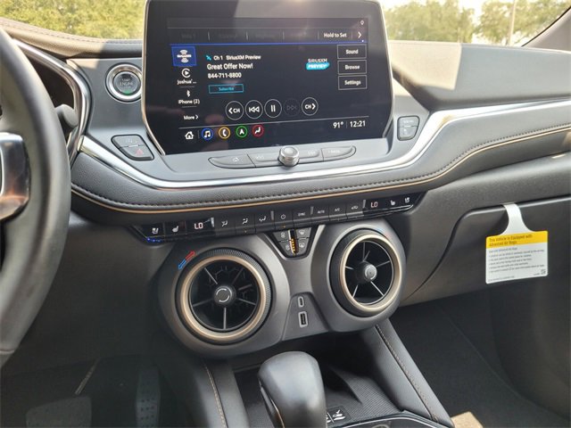 Used 2025 Chevrolet Blazer Premier w/ Driver Confidence II Package image 28