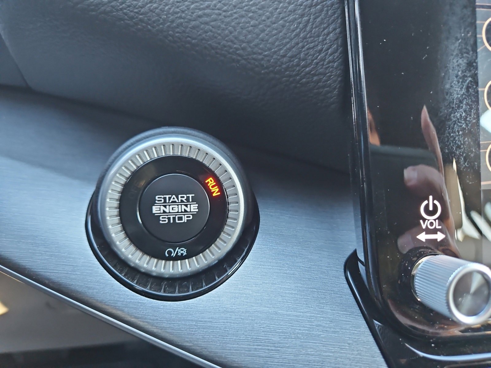 New 2025 Jeep Wagoneer 4WD image 29