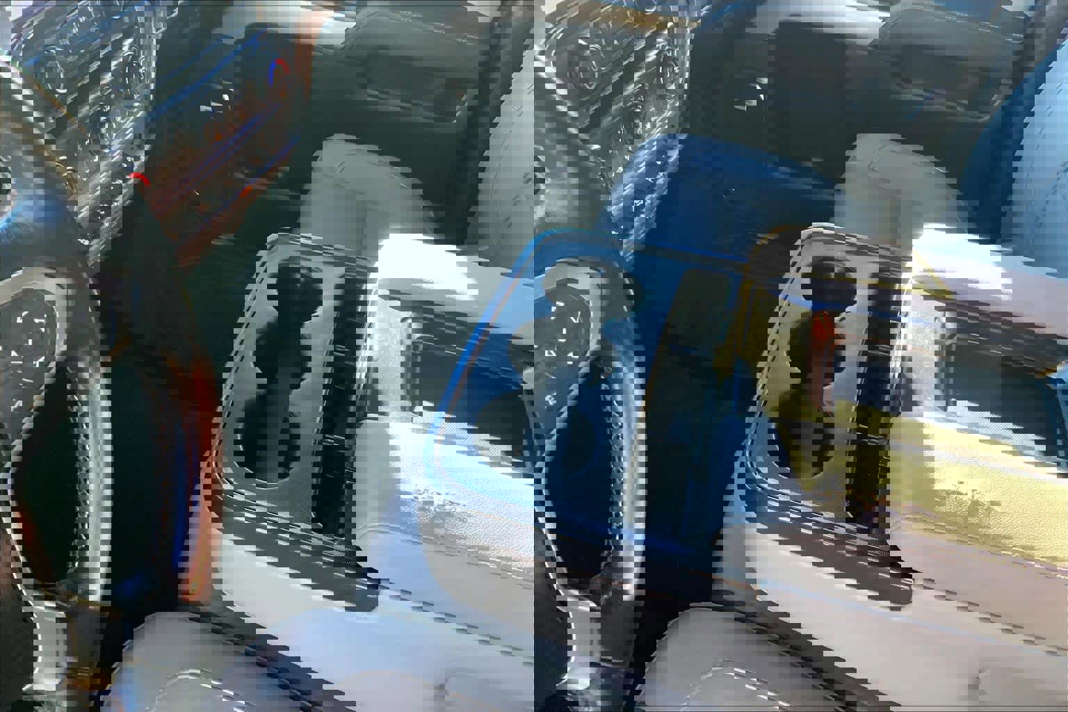 Used 2017 Chevrolet Silverado 2500 LTZ w/ LTZ Plus Package image 16