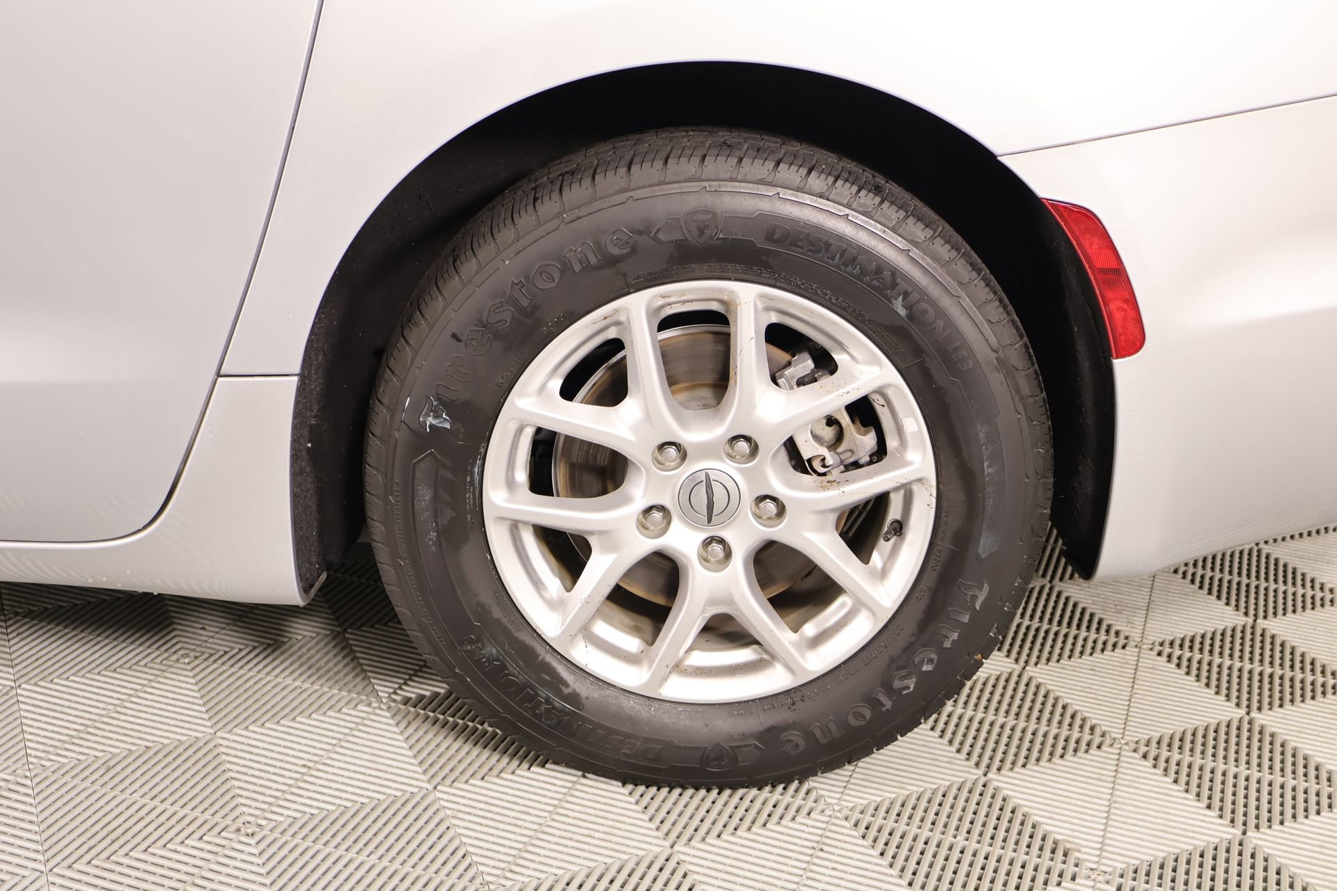 Used 2022 Chrysler Pacifica Touring-L image 19