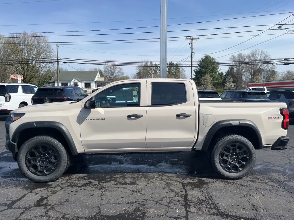 New 2026 Chevrolet Colorado Trail Boss AWD/4WD image 2