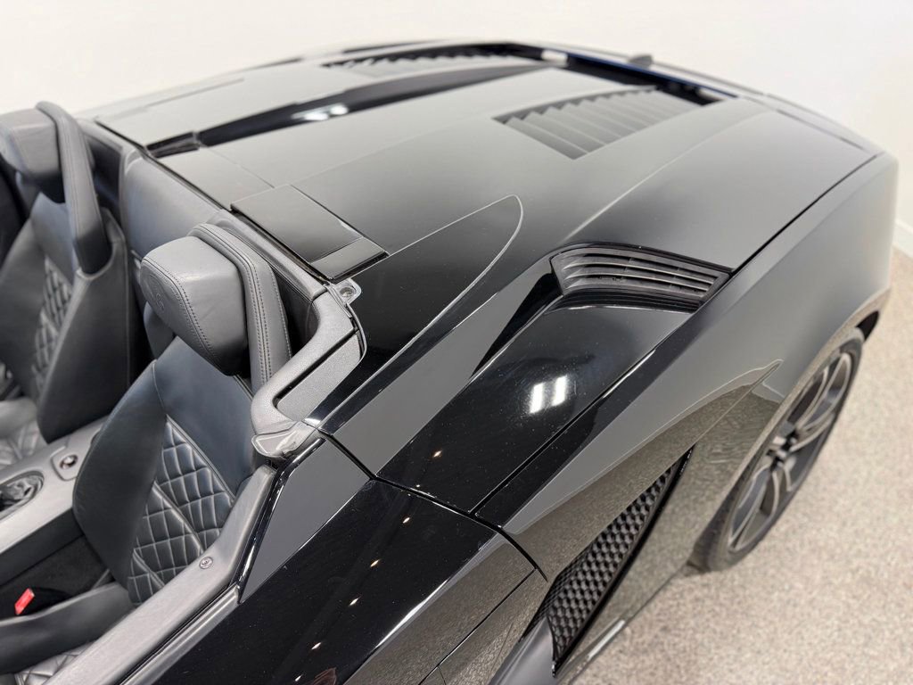 Used 2011 Lamborghini Gallardo LP 560-4 AWD/4WD image 13