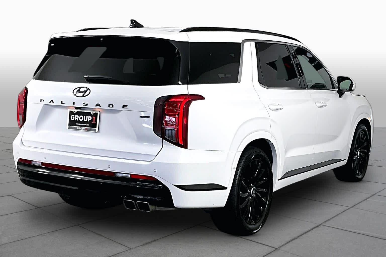 Used 2024 Hyundai Palisade Calligraphy AWD/4WD image 12