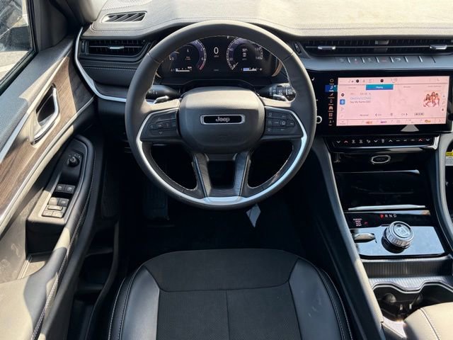 New 2026 Jeep Grand Cherokee Altitude image 36