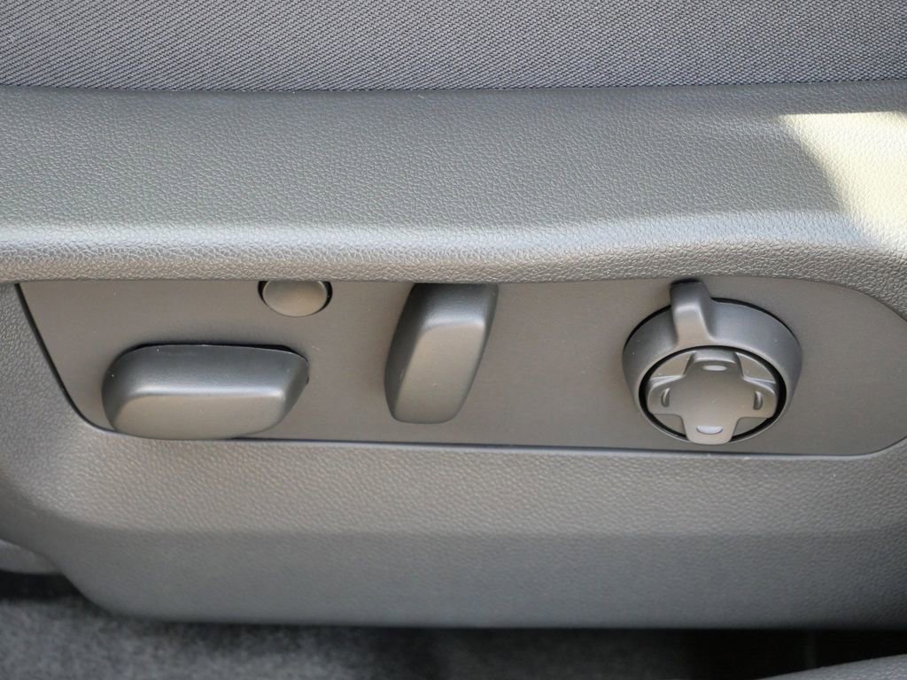 New 2026 Buick Envision Avenir image 42