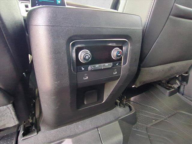 Used 2022 Chevrolet Tahoe LT w/ Luxury Package RWD image 18