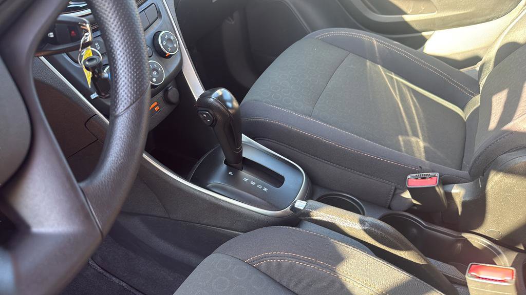 Used 2019 Chevrolet Trax LS image 30