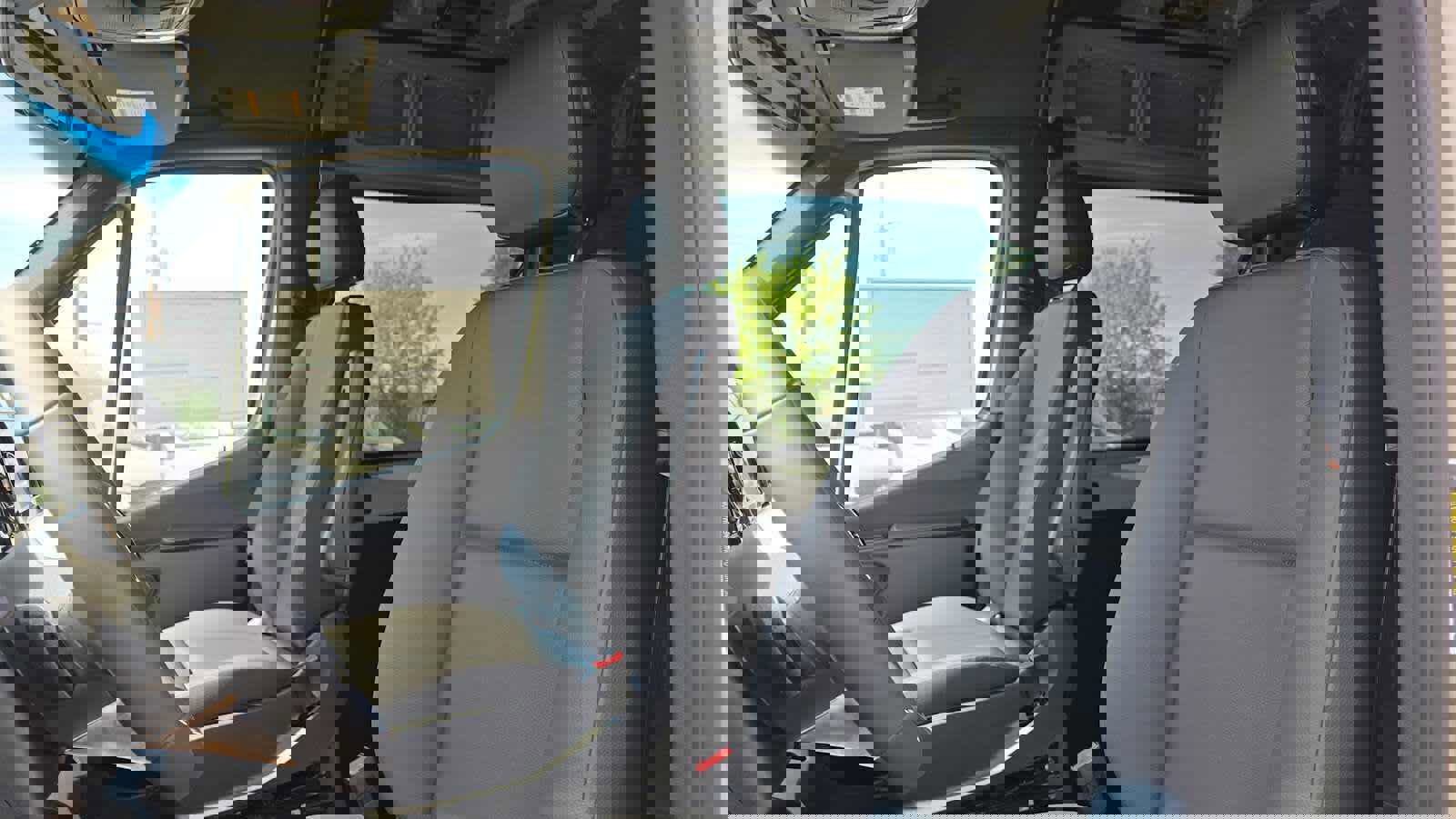 Used 2026 Mercedes-Benz Sprinter 2500 image 24