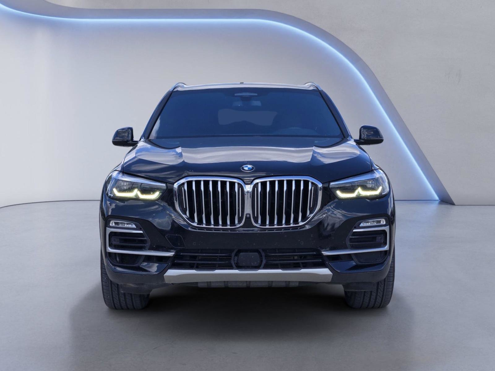 Used 2021 BMW X5 xDrive40i w/ Premium Package AWD/4WD image 2