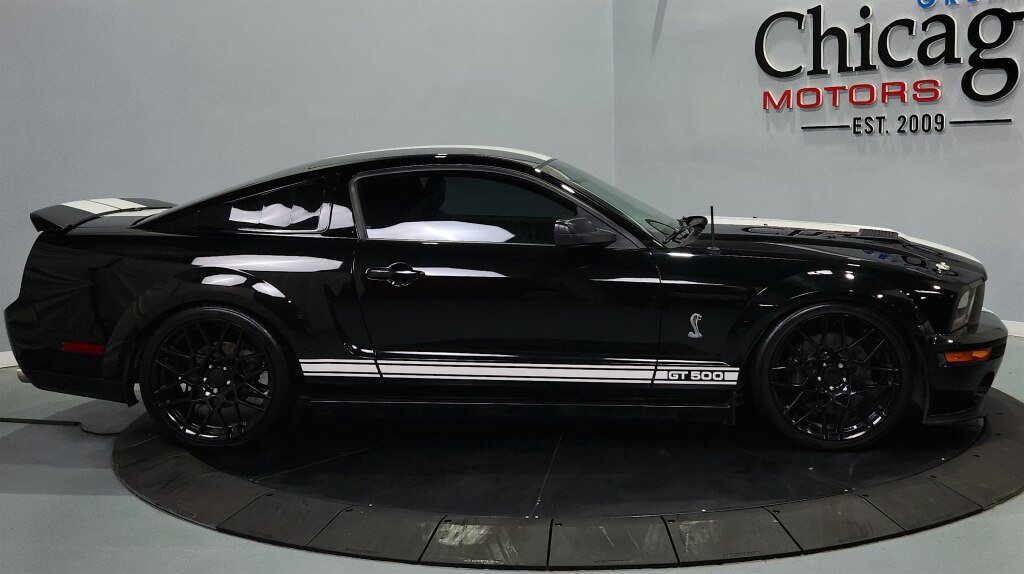 Used 2007 Ford Mustang Shelby GT500 RWD image 9