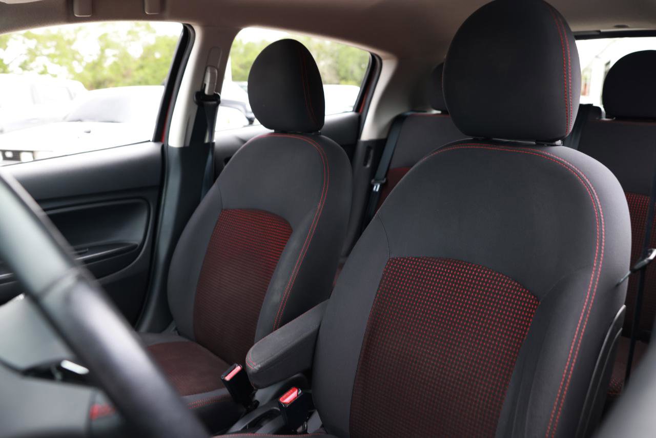 Used 2020 Mitsubishi Mirage LE image 6