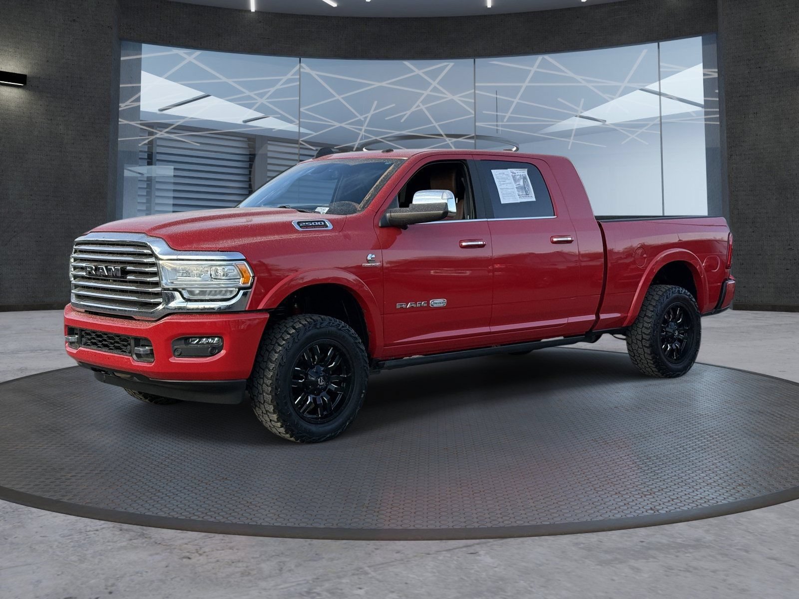 Used 2022 RAM 2500 Limited AWD/4WD image 2