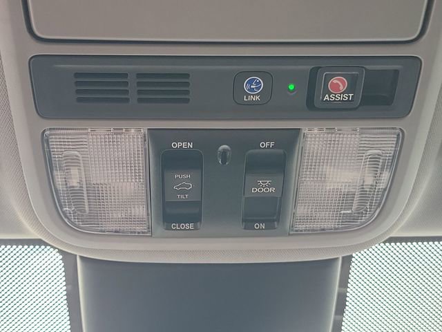 Used 2023 Honda Odyssey Touring image 25