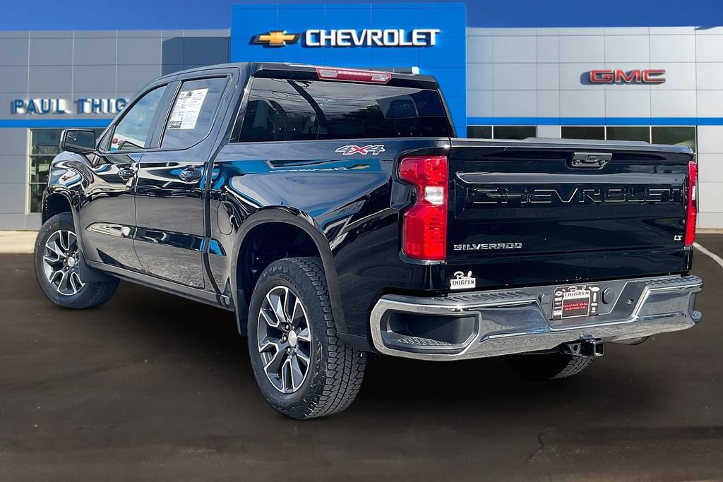 Used 2023 Chevrolet Silverado 1500 LT AWD/4WD image 4