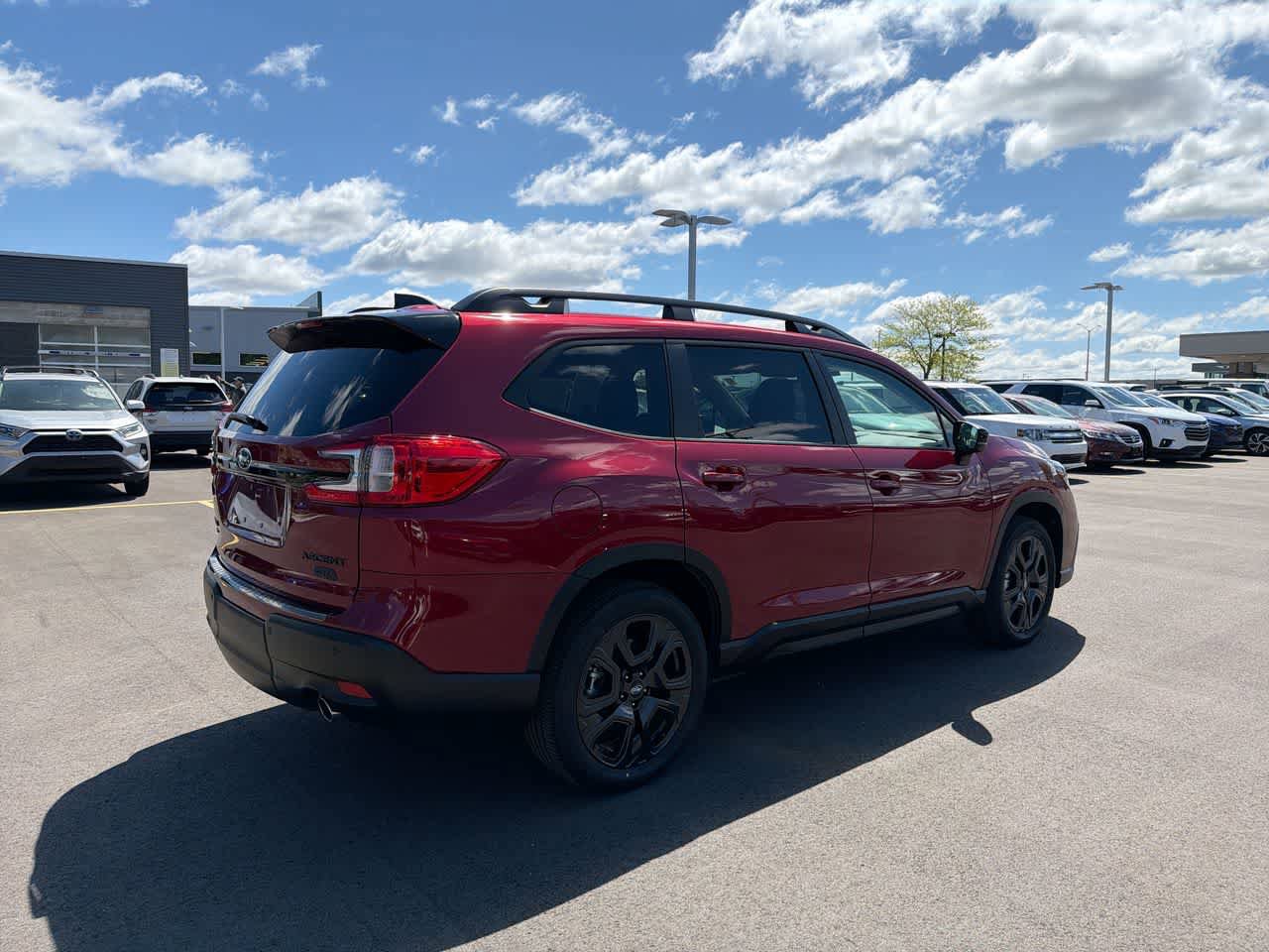 Certified 2025 Subaru Ascent Bronze Edition AWD/4WD image 13
