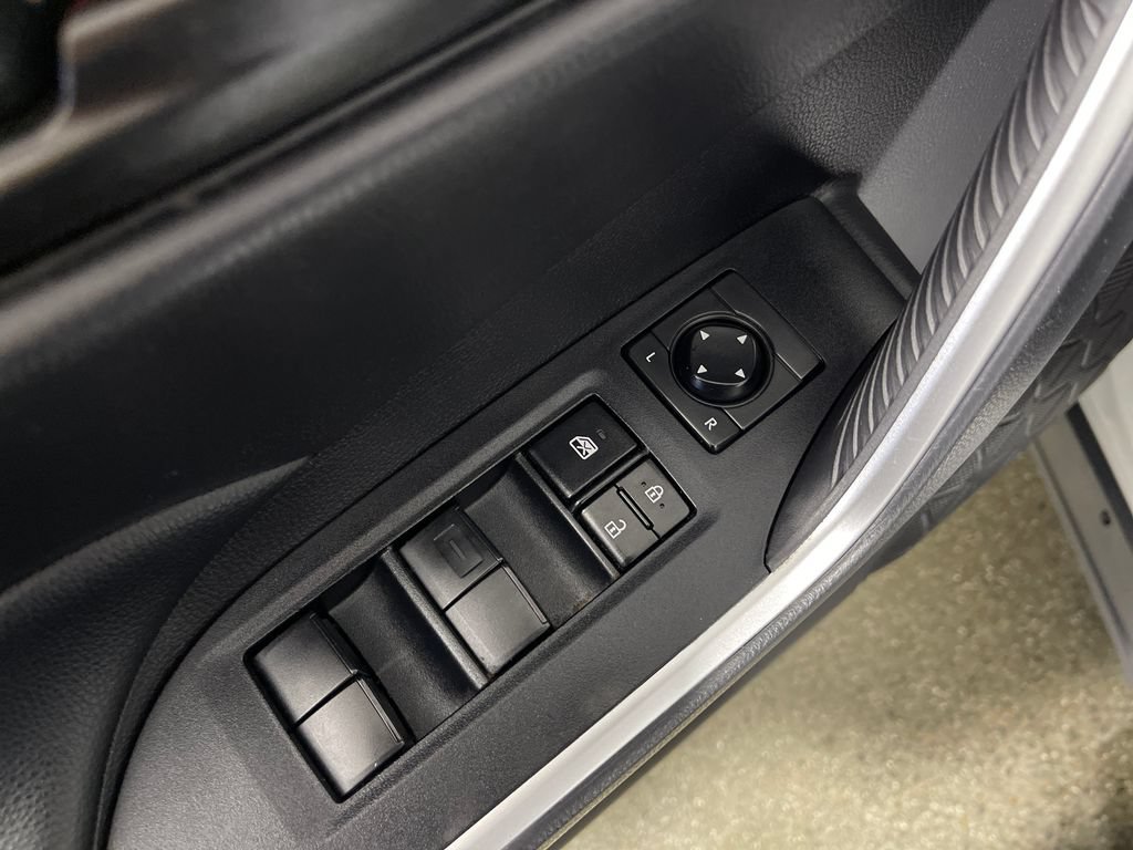 Certified 2023 Toyota RAV4 LE FWD image 16