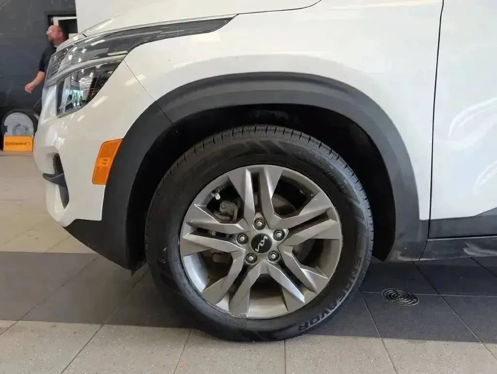 Used 2022 Kia Seltos S FWD image 75