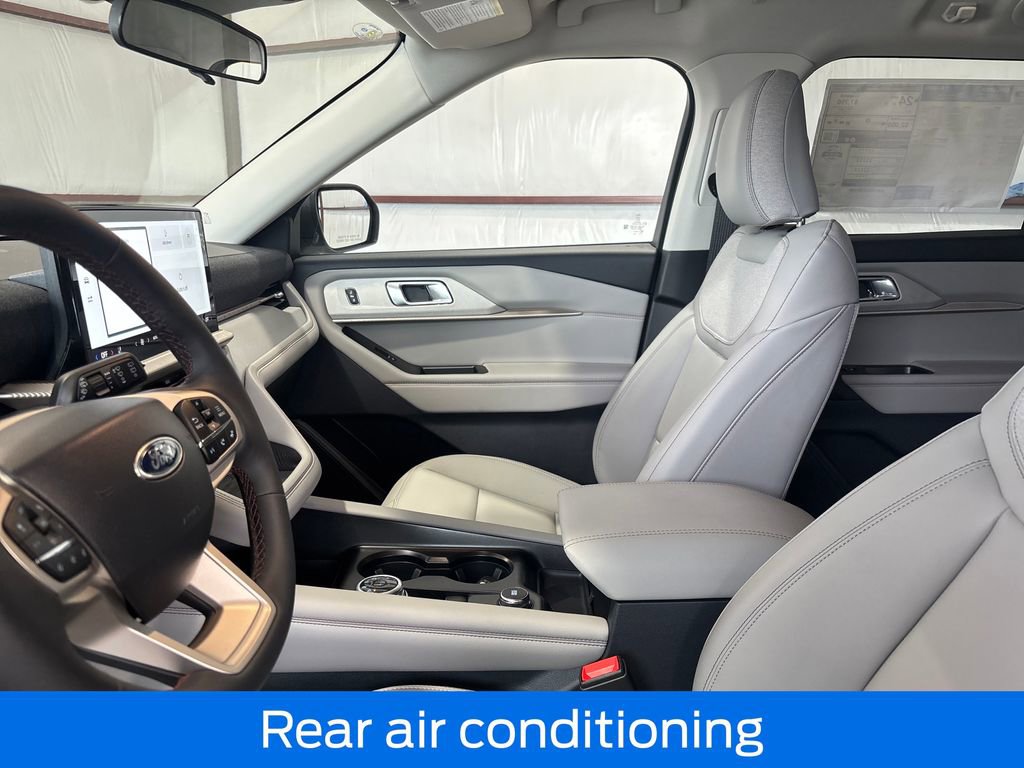 New 2026 Ford Explorer Active w/ Active Comfort Package RWD image 14