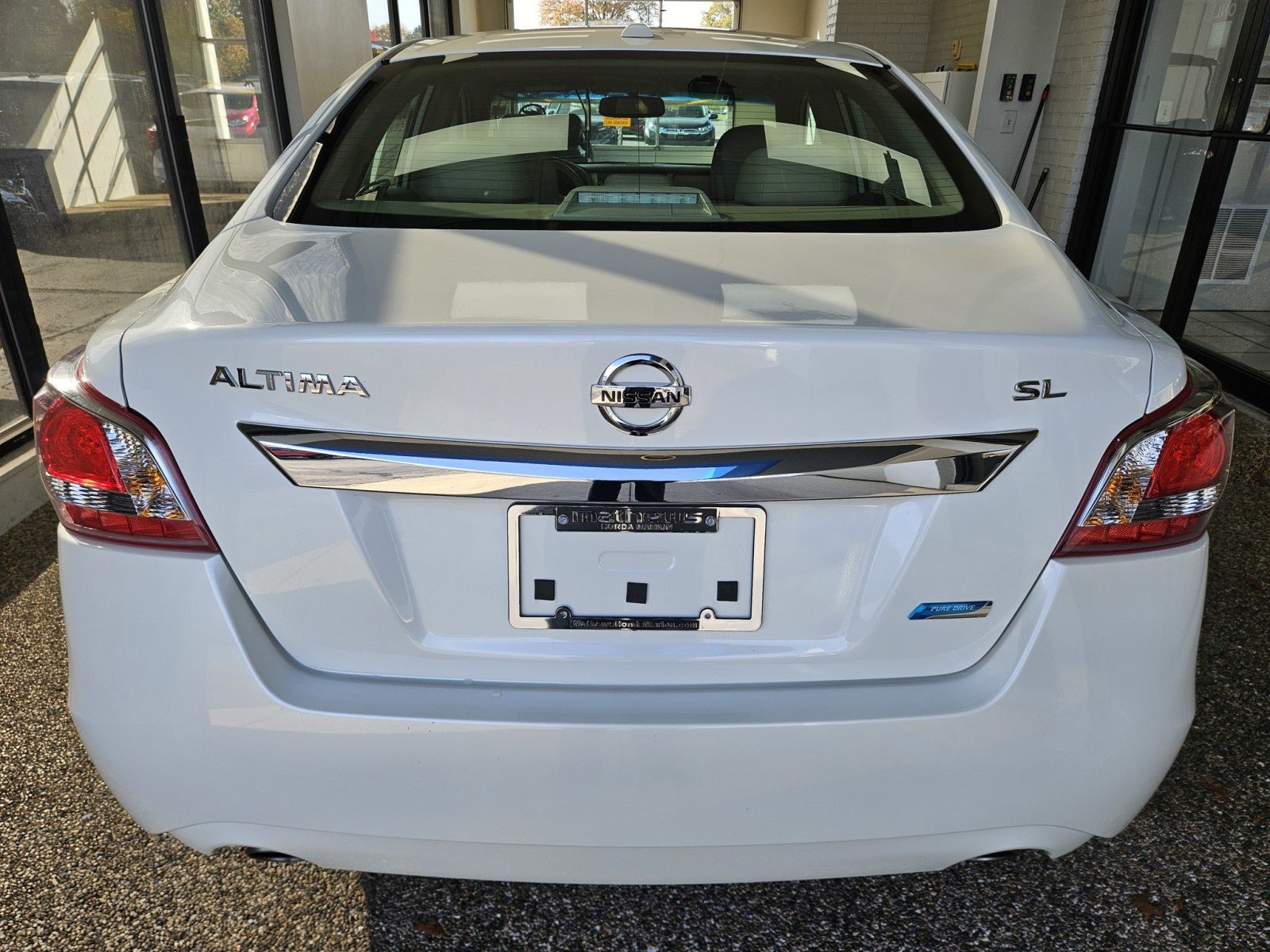 Used 2013 Nissan Altima 2.5 SL FWD image 3