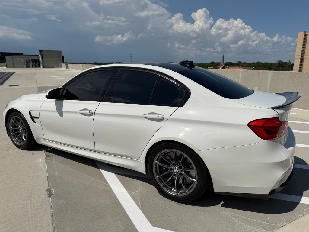 Used 2018 BMW M3 RWD image 3