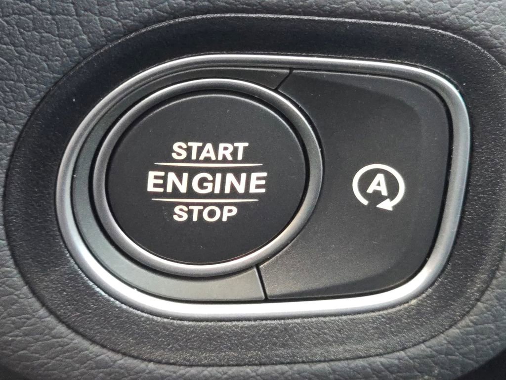 New 2026 Mercedes-Benz GLS 450 4MATIC image 38