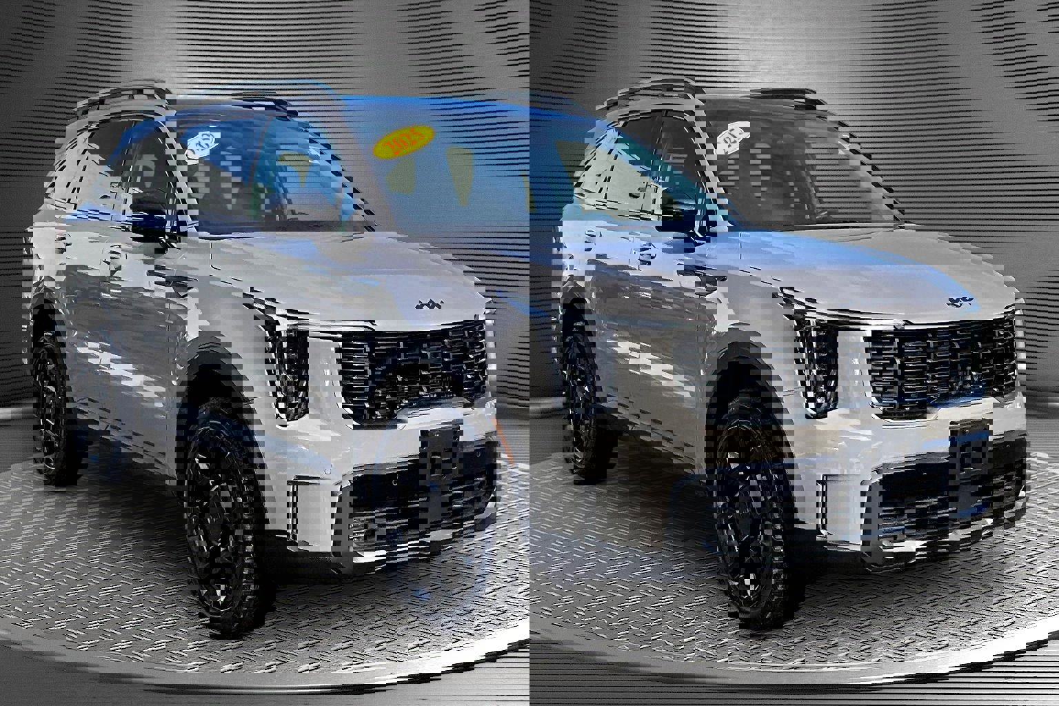 Used 2025 Kia Sorento X-Line EX image 1